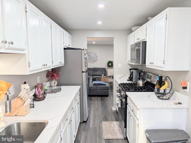 Foto del edificio - 14491 Black Horse Ct