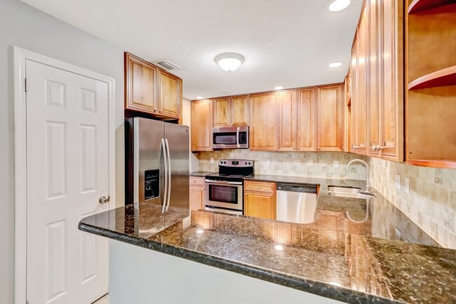 Photo - 5761 Lake Lucina Dr S House