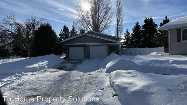Foto del edificio - 2 br, 1 bath House - 794 Great Plains Court