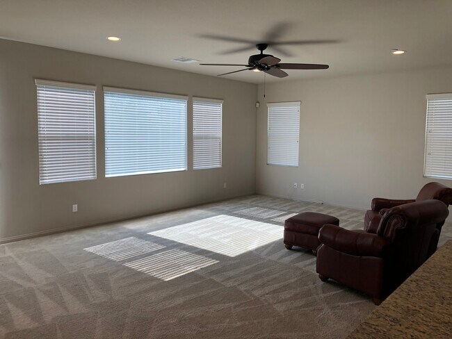 Zona de estar - 30426 Cowboy Ln