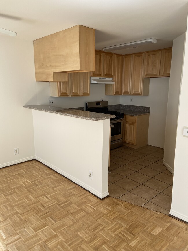 Foto del edificio - 6138 Afton Pl