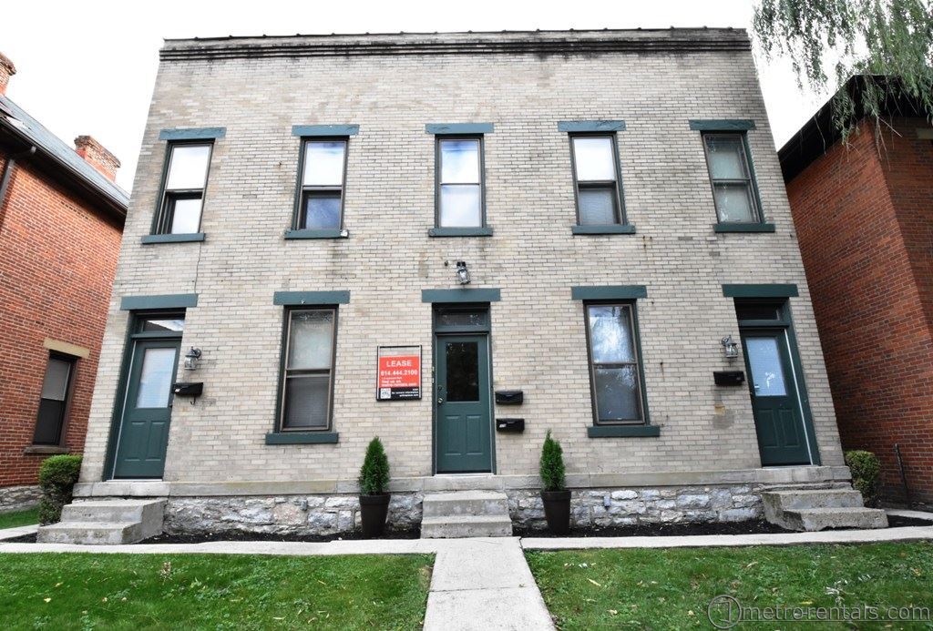 Primary Photo - 39 E Russell St