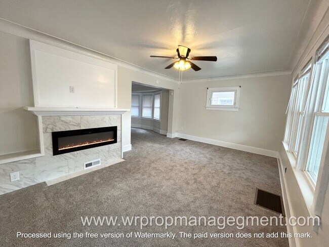 Foto del edificio - 3 Bed 1 Bath Home in Central Toledo