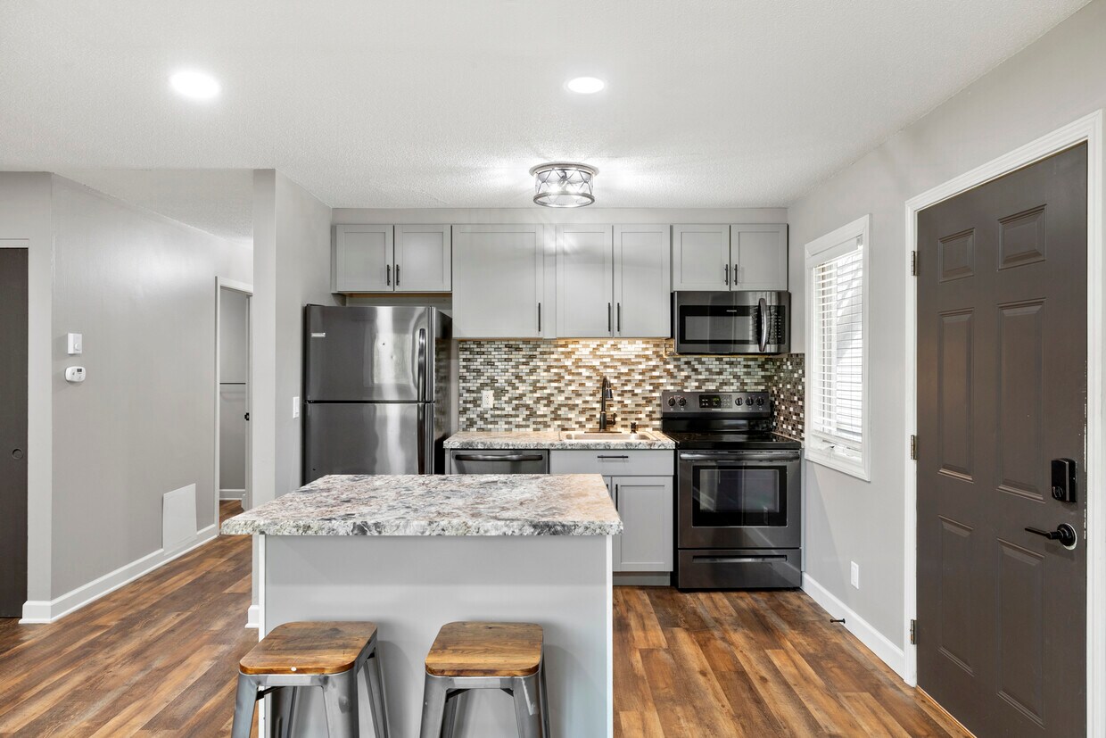 Foto principal - 14625 62nd St N