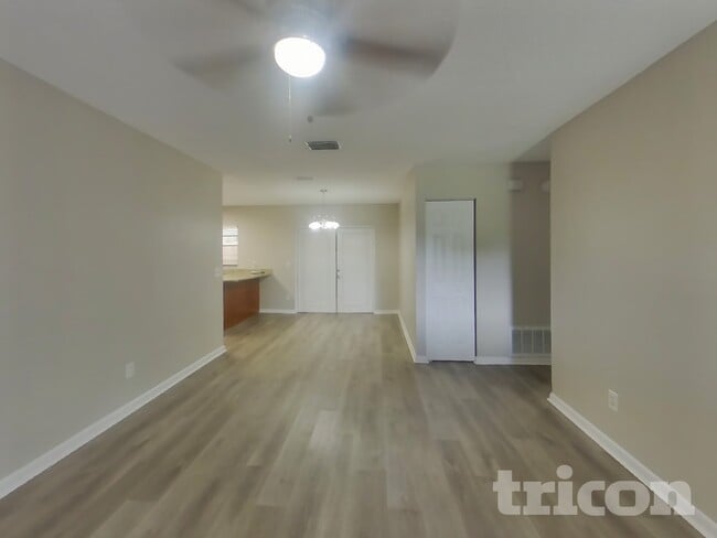 Foto del edificio - 320 Laxton Ln