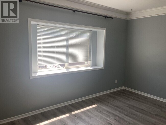 Photo du bâtiment - 2956 E 16th Ave