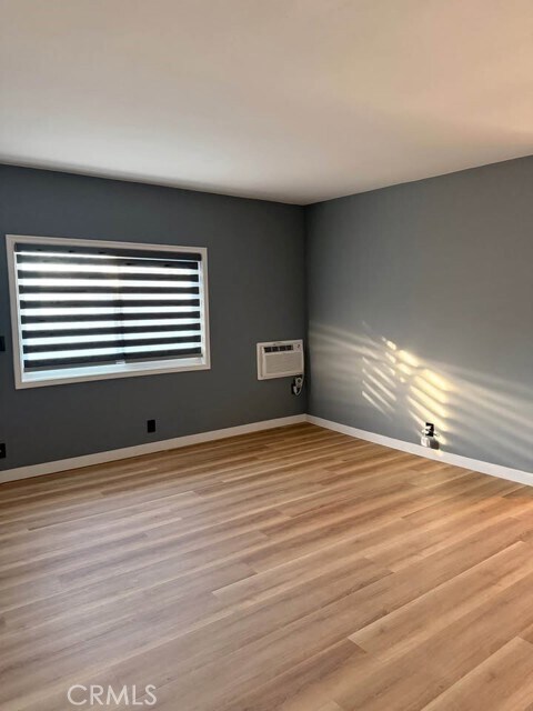 Foto del edificio - 21317 Costanso St