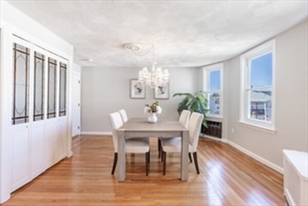 Building Photo - 504 Cross St