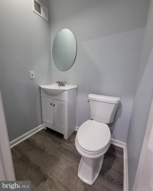 Foto del edificio - 3 Bedroom Home in Kingsessing