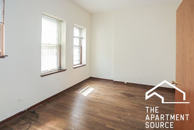 Photo - 873 W Lill Ave Apartment