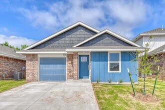 Building Photo - 928 Varenna Ct