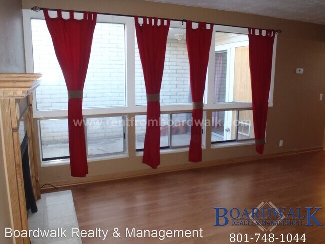 Foto del edificio - 3 br, 2.5 bath House - 7913 S Harvel Dr