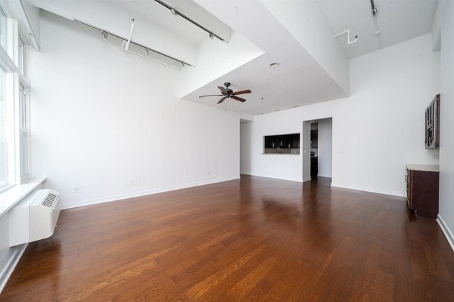 Building Photo - 1500 HUDSON St