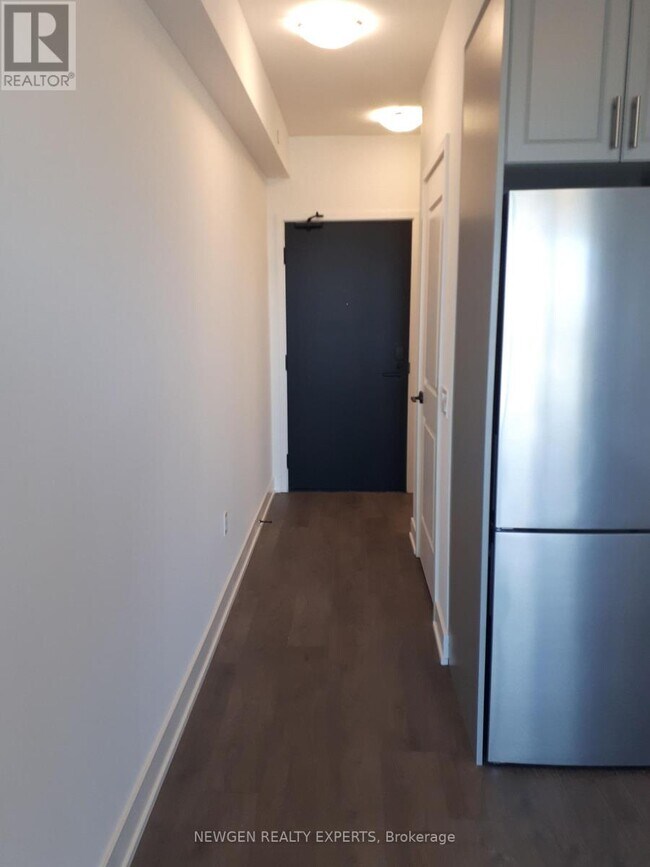 Building Photo - 2343 Khalsa Gate