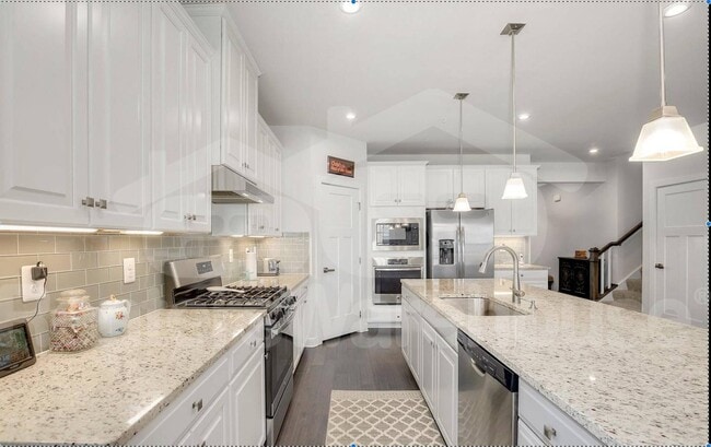 Building Photo - 2471 Vineyard Spgs Wy