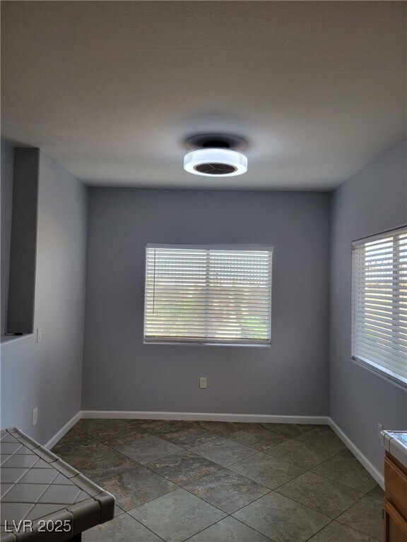 Foto del edificio - 1050 E Cactus Ave