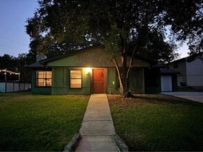 Building Photo - 436 E El Camino Real