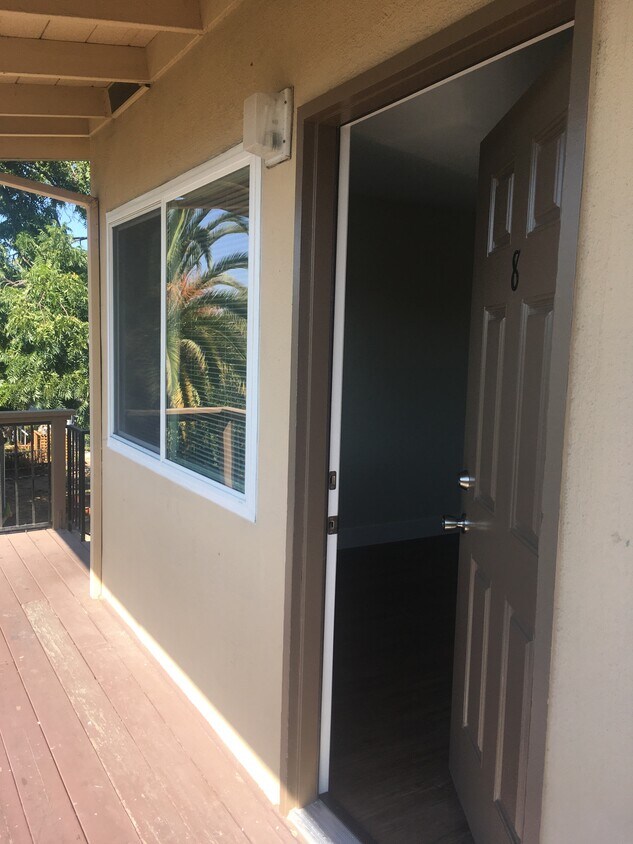 417 Stambaugh St Unit 8, Redwood City, CA 94063 Apartments in Redwood City, CA