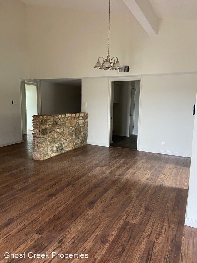 Building Photo - 3 br, 2 bath House - 1389 River Ranch Dr.