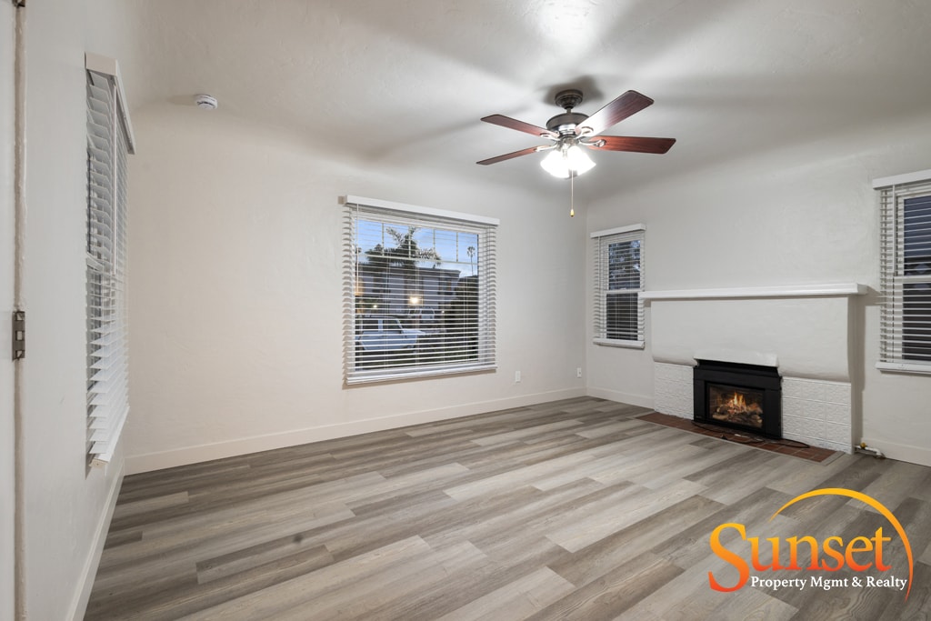 Primary Photo - 4926 Del Monte Ave