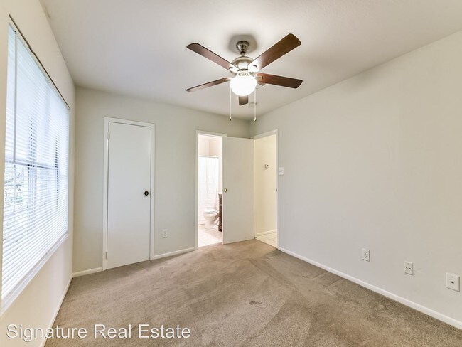 Building Photo - 13902 Buckingham Dr