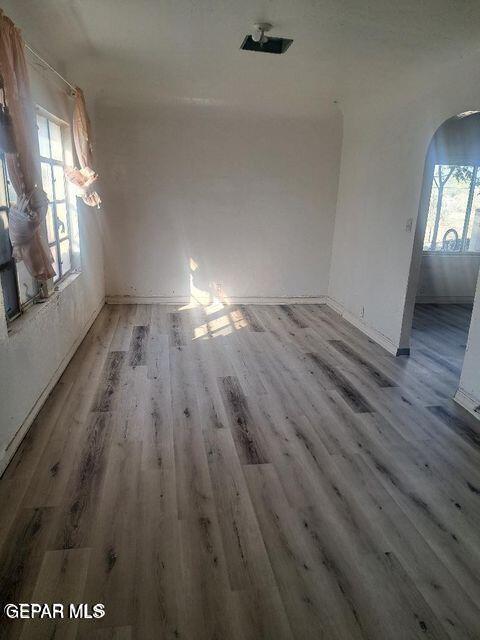 Foto del edificio - 905 NE Camp St