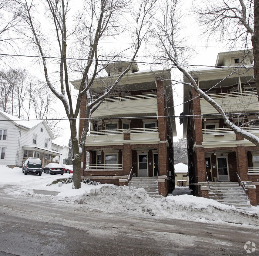Building Photo - 144-146 E Gorham St