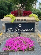 Building Photo - 5225 Pooks Hill Rd Building Photo - 5225 Pooks Hill Rd