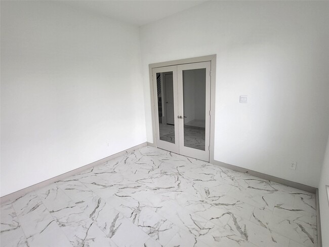Building Photo - 22527 Cappella Vlg Ln