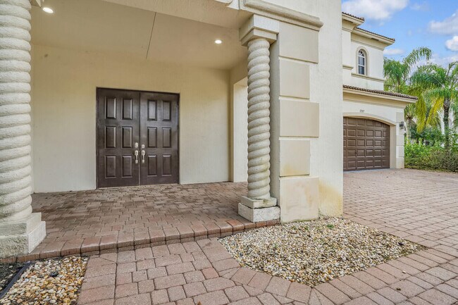 Foto del edificio - 12317 Equine Ln
