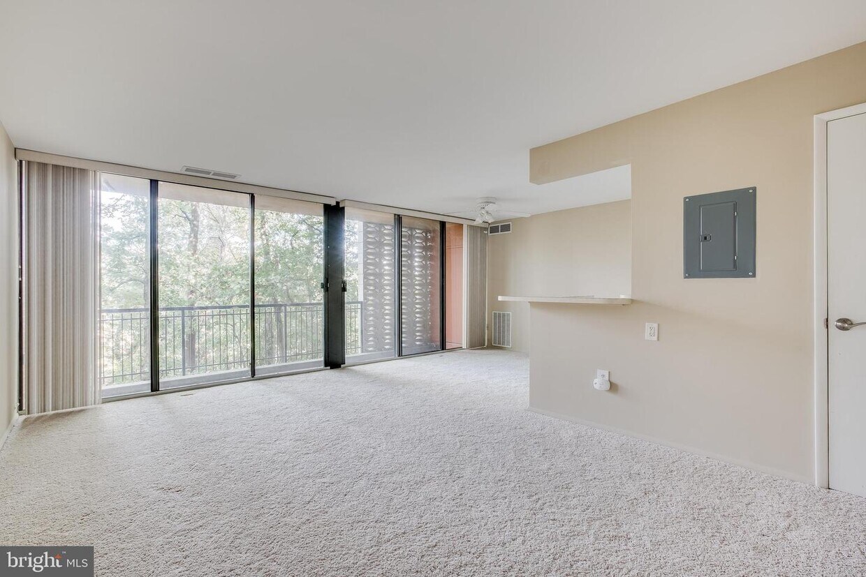 Foto principal - 8 S Van Dorn St