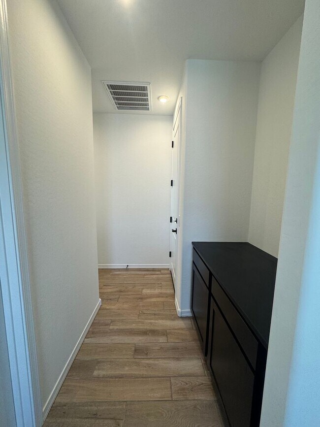 Building Photo - Brand new home in Vistancia/ $500 off move in by 11-1-2025**