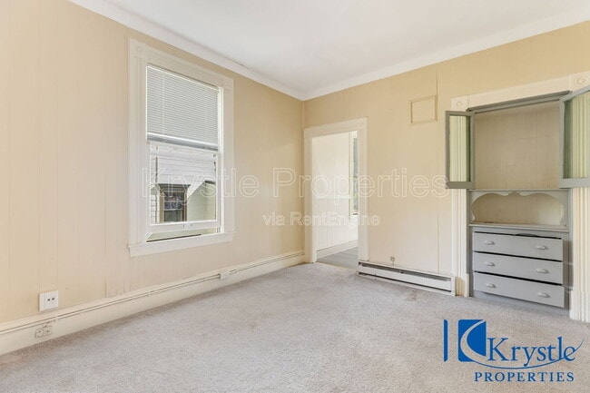 Building Photo - 711 Carolina St