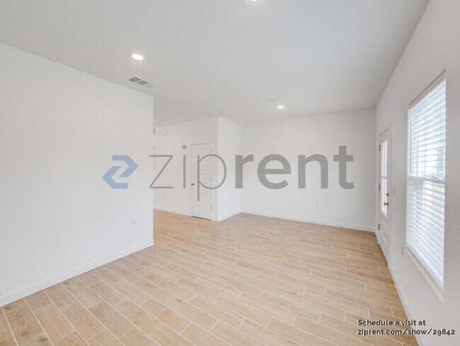 Foto del edificio - 7225 E Amherst Ave