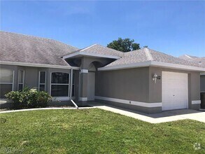 Building Photo - 912 Cape Coral Pkwy W