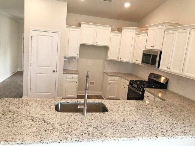 Building Photo - 381 Harbison Cir