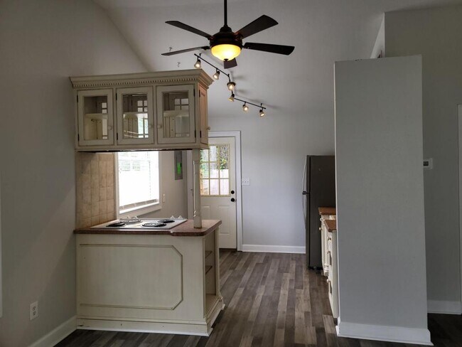 Foto del edificio - 18499 Shady Side Dr
