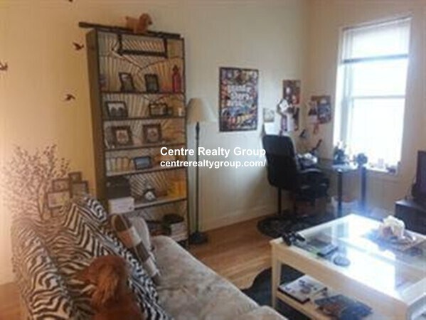 Foto del edificio - 1880 Commonwealth Ave