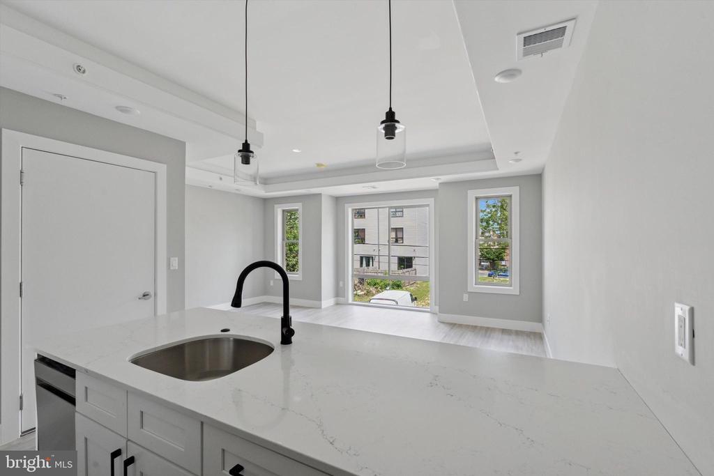 Foto principal - 2401 N 2nd St