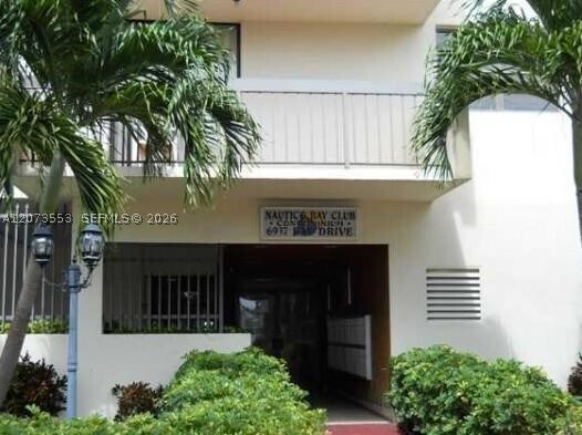 Foto del edificio - 6937 Bay Dr E