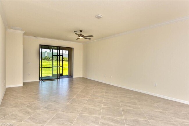 Foto del edificio - 9122 Woodhurst Dr