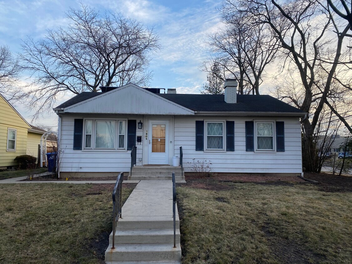 1805 Fargo Ave, Des Plaines, IL 60018 House Rental in Des Plaines, IL
