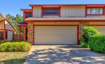 Building Photo - 8905 Trone Cir