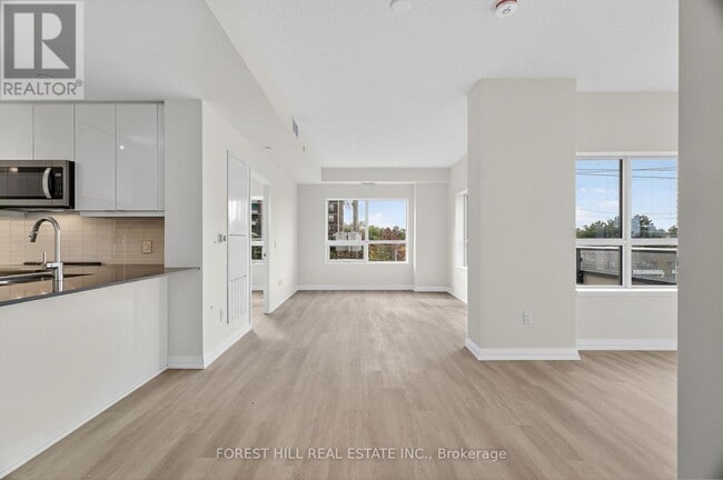 Building Photo - 3260 Sheppard Ave E