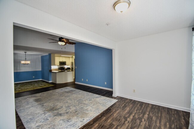 Foto del edificio - Mercer Point Condominiums