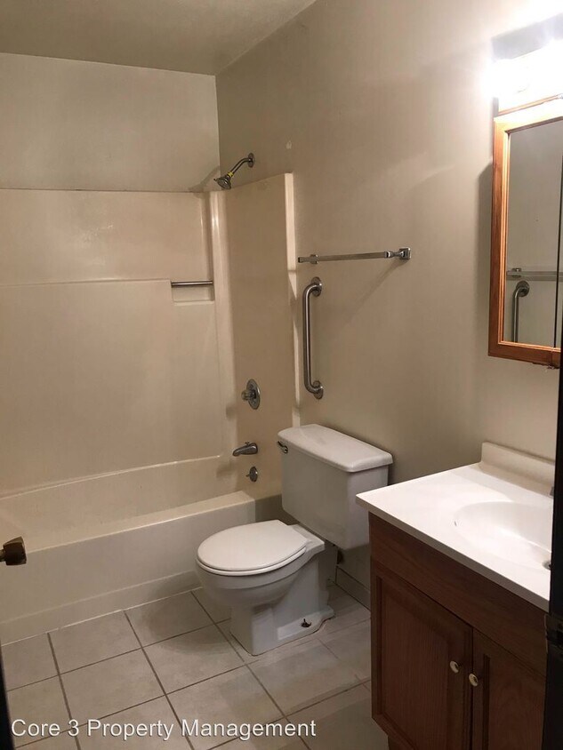 Foto del edificio - 3108-3122 N Molleck Dr