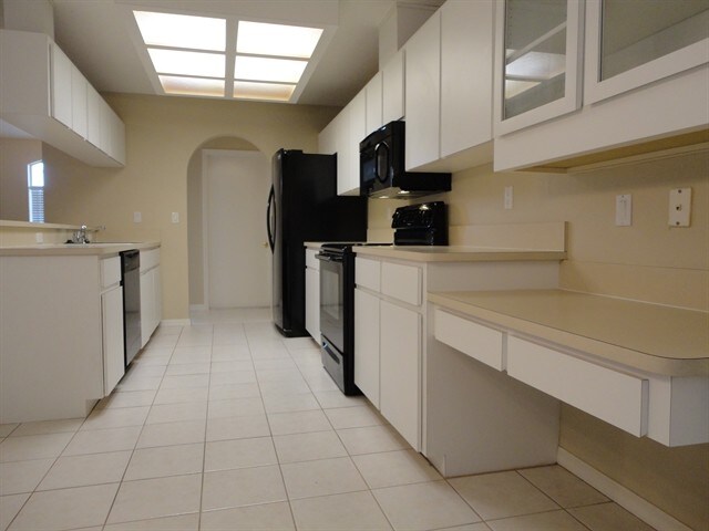 Building Photo - 8850 Napa Loop