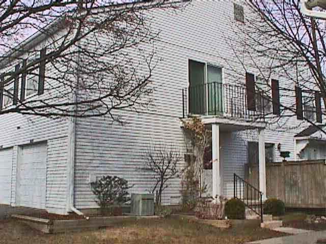 Building Photo - 2710 Glenbridge Ct