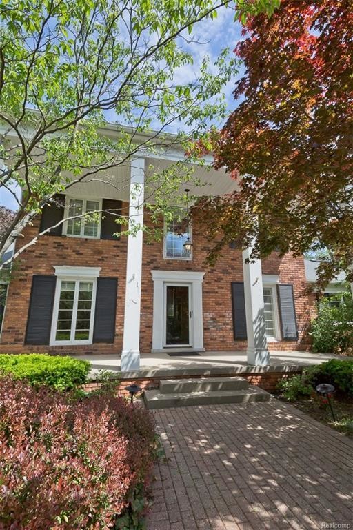 Building Photo - 3326 Quarton Rd