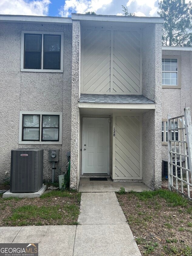 Foto principal - 128 Inlet Reach Cir
